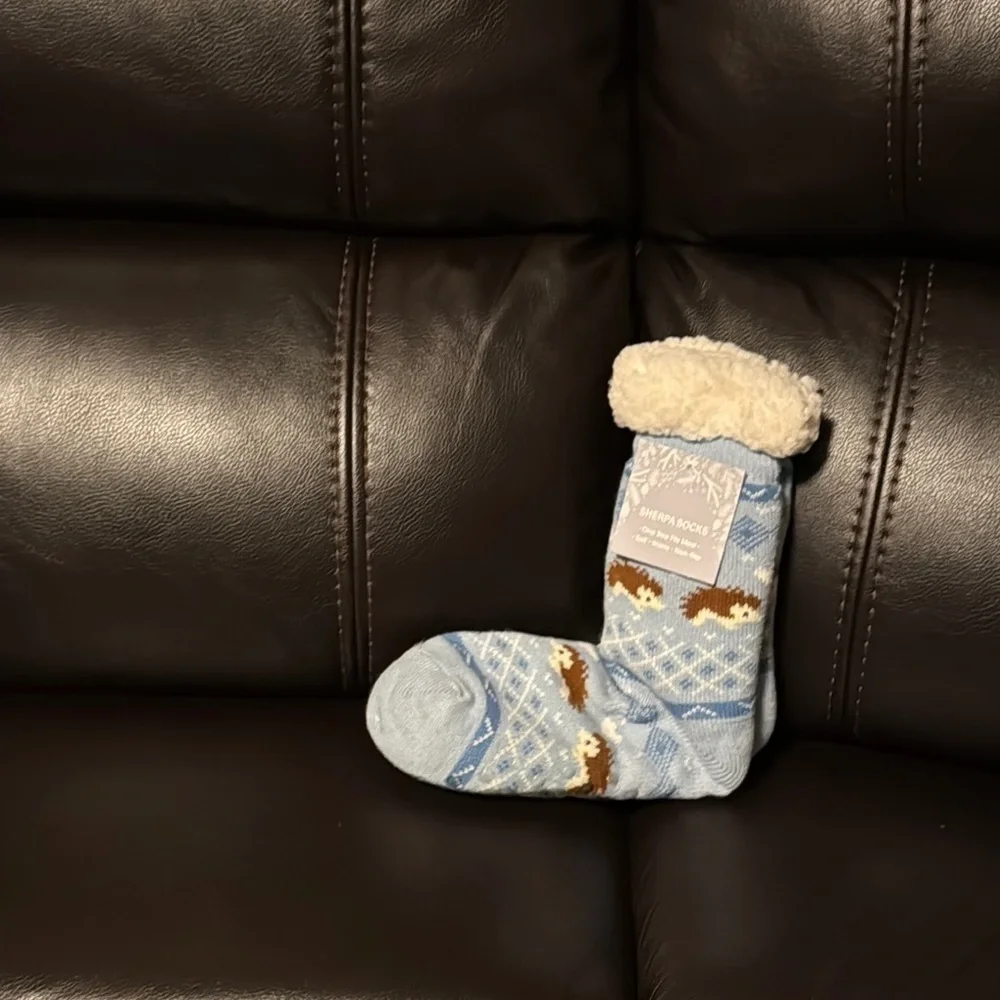 Cozy Blue Porcupine Sherpa Socks With Slip Protector Bottom New With Tags